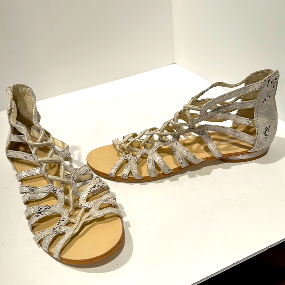 BCBGeneration Strap Flats
